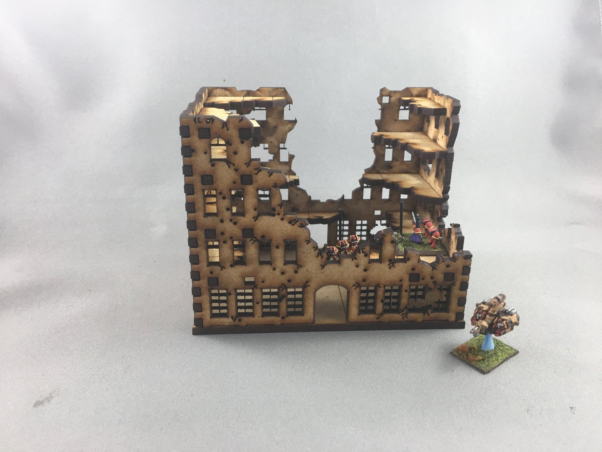 Bombed Apartment Building 2 EPIC - Battlefield Accessories